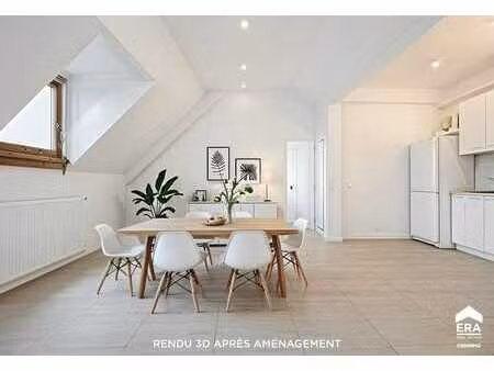 appartement 3 chambres à rénover – grand-place de nivelles