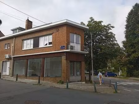 appartement vaste et lumineux au centre de rixensart.