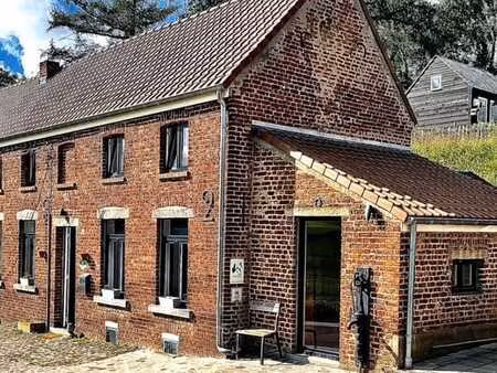 petite fermette meublée sur la vallée de la marache