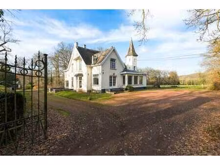 propriété exceptionnelle au cœur d'archennes