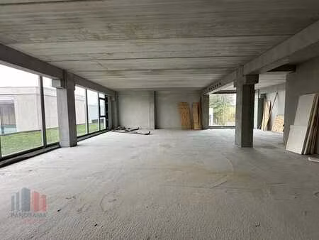 142 m² nieuwbouw kantoor te koop
