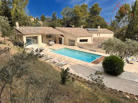 propriété à saint saturnin les avignon 327 m2