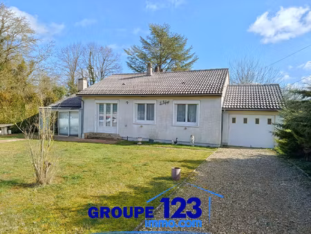 pavillon 2 chambres sur terrain clos et arboré de 2245 m2