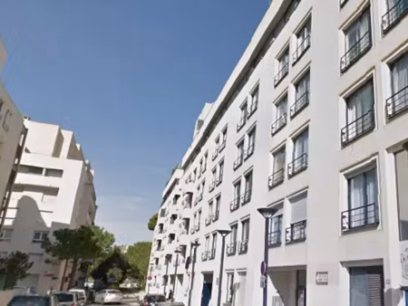 montpellier richter  studio de 30 05 m2 avec loggia et parki