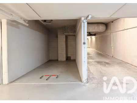 vente parking/garage/box 17 m²