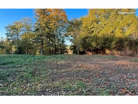 terrain 1 835 m² le val david