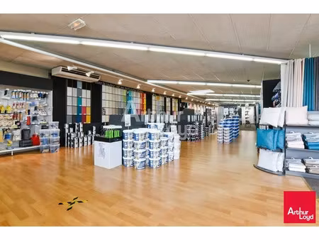 local commercial a louer