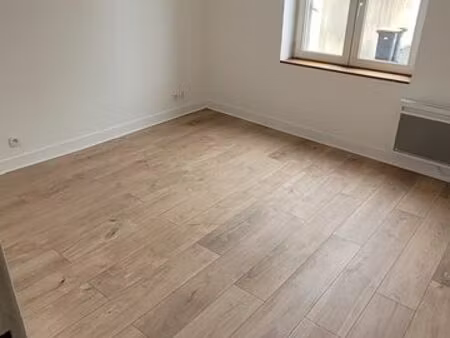 appartement 2 pièces envermeu centre