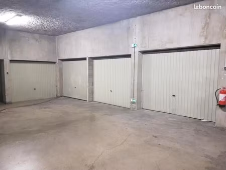 garage/box 12 m² annemasse