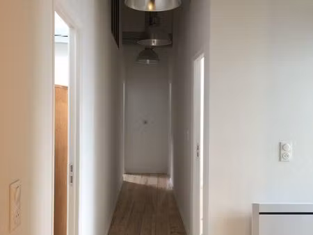 maison de ville rue piétonne 270 m2+30m2+garage fermé pour 2 voitures