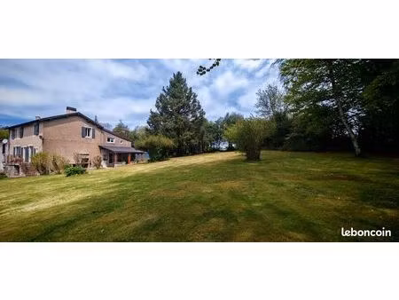 spacieuse propriété familliale