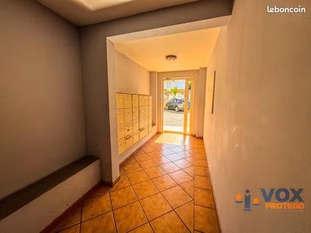 t2 à louer à saint louis (réunion)