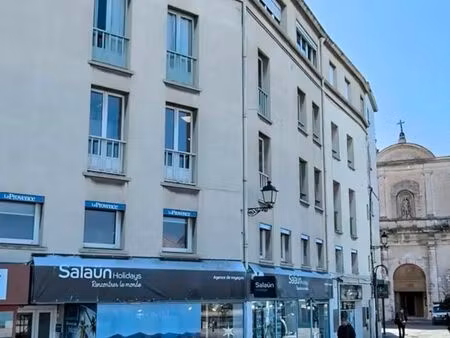 local martigues 75m2