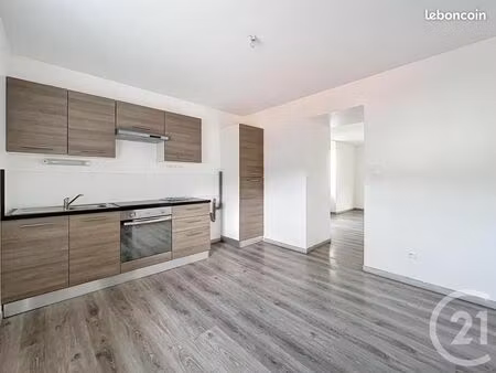 appartement 3 pièces 67 m²