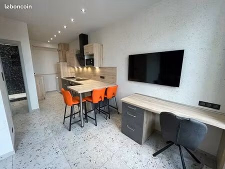 studio meublé et équipé à remiremont