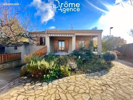 villa 5 pièces 98 m²