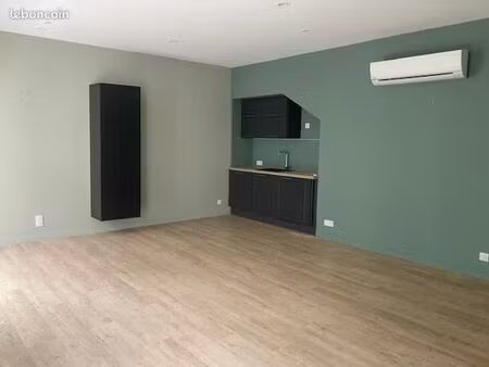 local commercial saumur