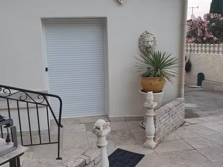 propose studio et equipements neufs