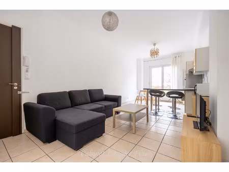 quartier cinq avenue / appartement de type 3 de 63m2 / par