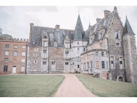 propriété à vendre chartres 130 pièce(s) 3750m2 4 998 000€