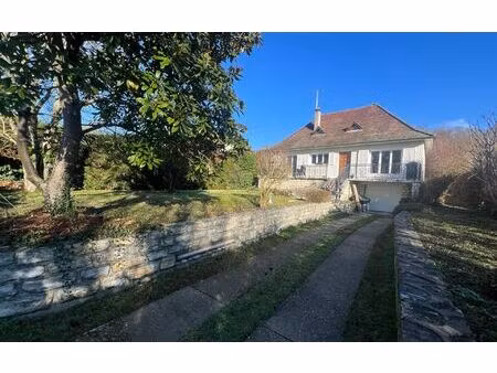 maison sagy 111 m² t-6 à vendre  380 000 €