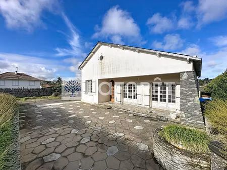 maison de plain pied sur la commune de saint jean de thouars :