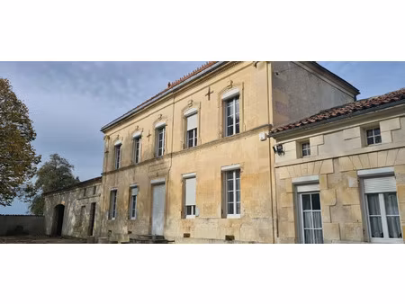 propriété à vendre migron 8 pièce(s) 175m2 410 000€