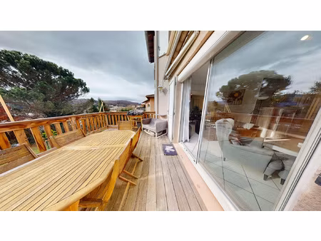 saint-jean bonnefond  maison avec terrain.