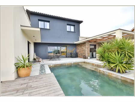 superbe maison de 157 m2 sur une parcelle de 820 m2