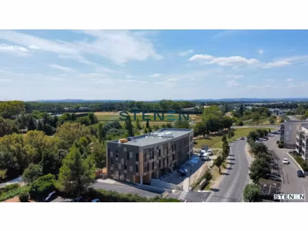 à vendre - bureaux 608 m² div - avignon