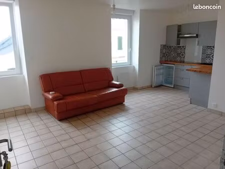 appartement t2 à st guenole