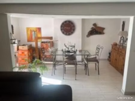 location appartement avec petit extérieur