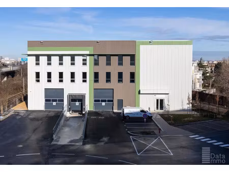 local industriel/entrepôt