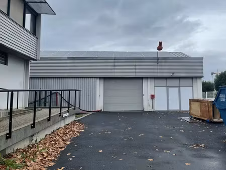 local d'activite a louer