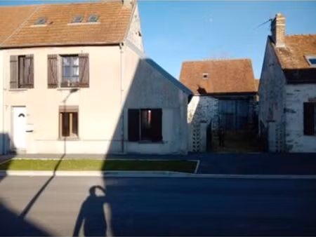 vauchamps petit maison a rénover