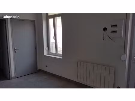 studio refait à neuf 18m²