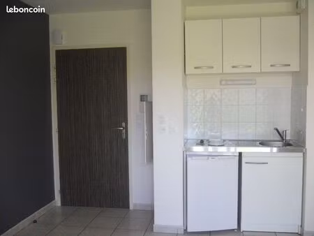 location t1bis (33 m²) avec terrasse à st-nazaire