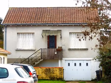 poitiers-chilvert  maison t6  garage  jardin