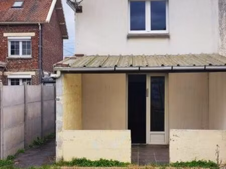 jolie maison 2ch jardin cuisine équipée