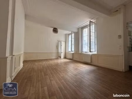 appartement 3 pièces 79 m²