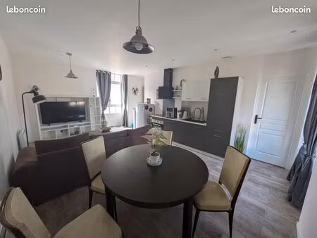 appartement dans une maison rénovée avec beaucoup de charme  42 m2