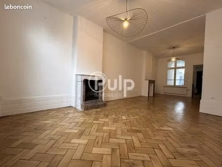 maison 10 pièces 145 m²