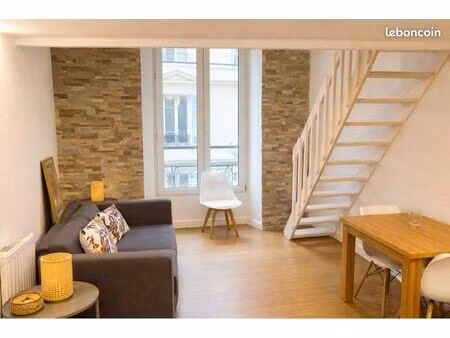 à louer – studio avec mezzanine en hypercentre (env. 26m2)