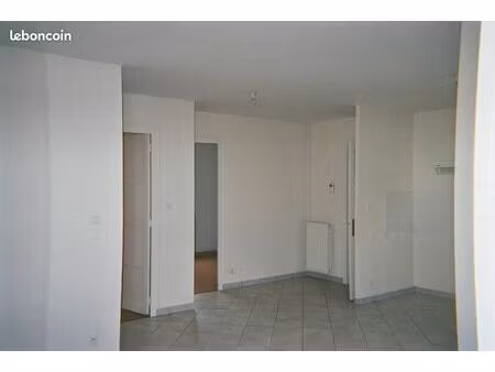 appartement t4 non meublé