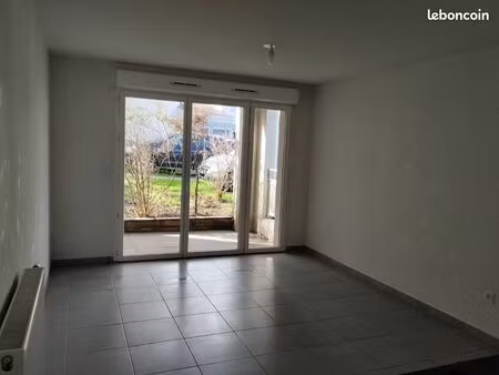 a louer t3 bruges cimetière nord - loyer 730 euros + 40 euros charges