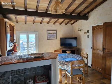 location 2 personnes minimum 3 mois