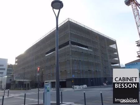 parking/box 15 m² grenoble