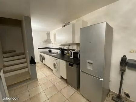 maison de village centre village