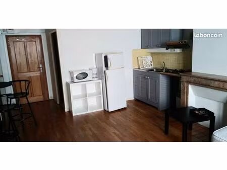 studio meublé  hyper centre