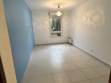 studio melun 28m2 avec parking